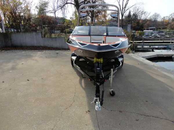 Slide: The Image of Malibu Wakesetter VTX 2012 - 6