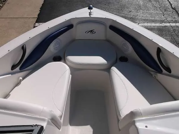 Slide: The Image of Monterey 184FS 2013 - 10