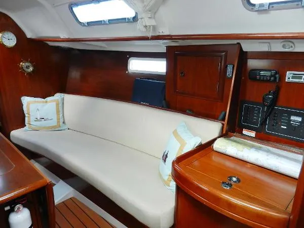 Slide: The Image of Beneteau 311 2004 - 4