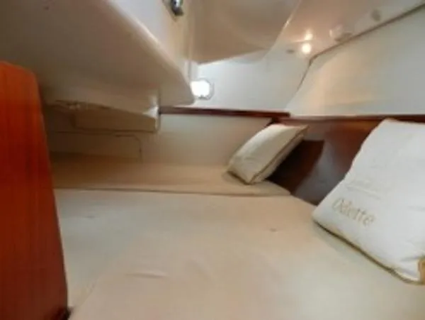 Slide: The Image of Beneteau 311 2004 - 7