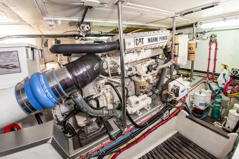 Slide: The Image of Grand Banks 49 Eastbay SX 2005 - 54