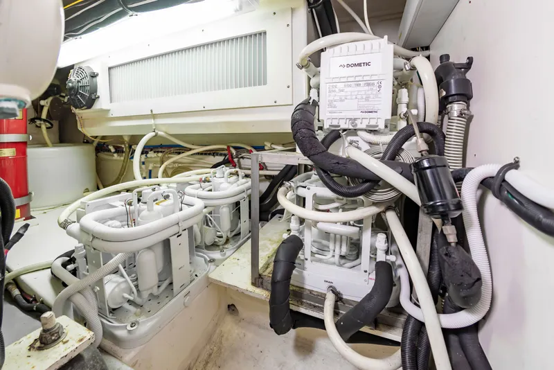 Slide: The Image of Grand Banks 49 Eastbay SX 2005 - 57