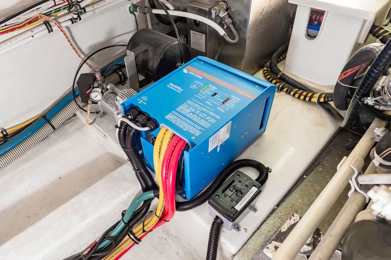 Slide: The Image of Grand Banks 49 Eastbay SX 2005 - 59