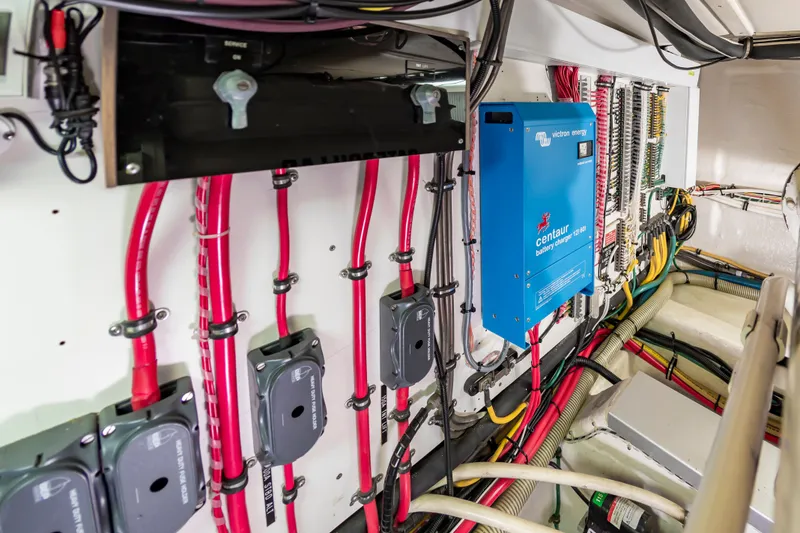 Slide: The Image of Grand Banks 49 Eastbay SX 2005 - 61