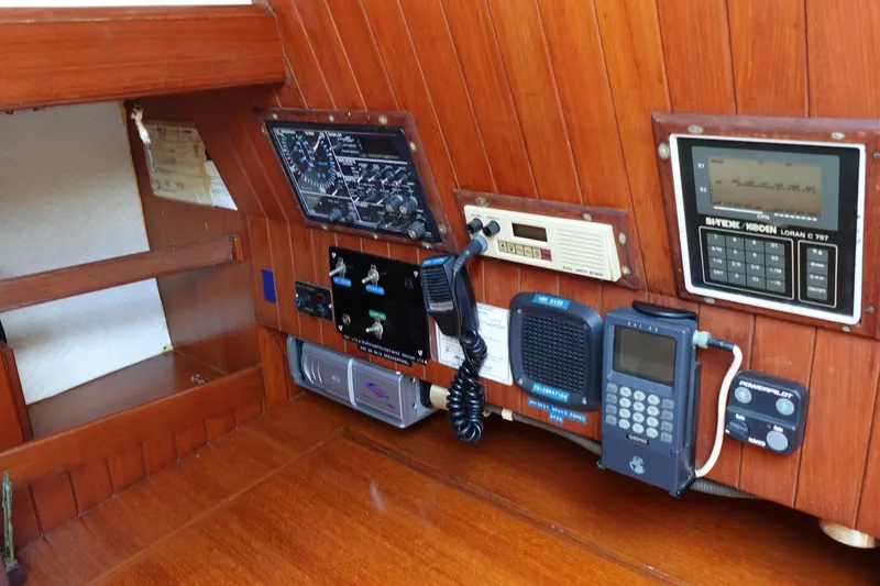 Slide: The Image of Navigation and communication equipment on 1985 Tayana 37 Cutter sailboat. - 23