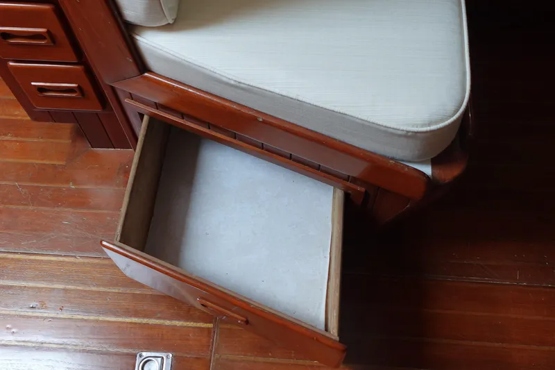 Slide: The Image of Tayana Tayana 37 Ct 1985 - 65