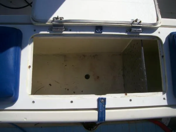 Slide: The Image of Robalo 230 Center Console 1977 - 7