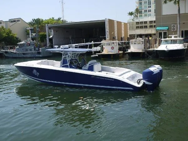 Slide: The Image of Midnight Express 39 S Cuddy Twin stepped 2015 - 1