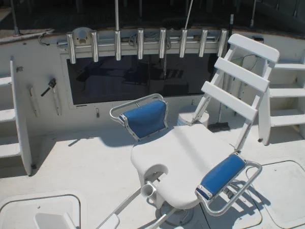 Slide: The Image of Hatteras 58 Yacht Fisherman 1972 - 11