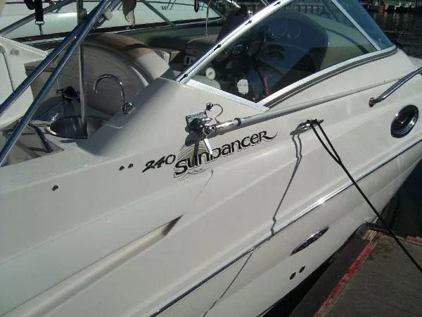 Slide: The Image of Sea Ray 240 Sundancer 2008 - 11