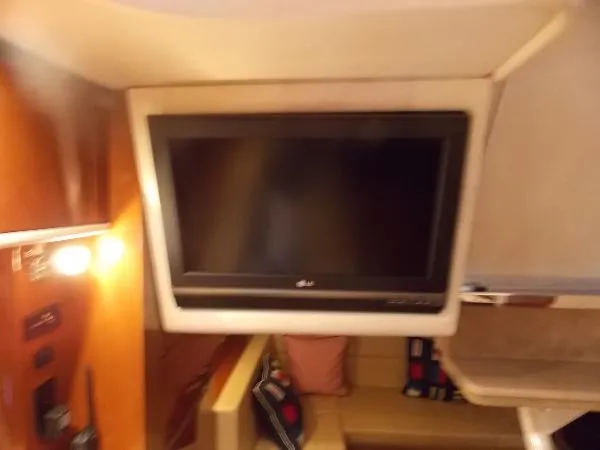 Slide: The Image of Sea Ray 330 Sundancer Inboard Bow Thruster 2008 - 5