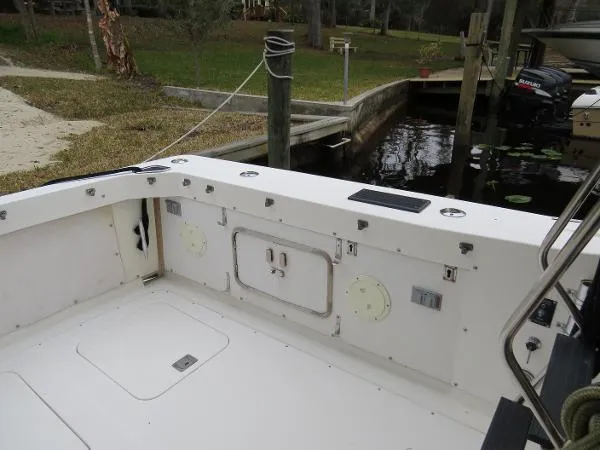 Slide: The Image of Bertram 33 Sport Fisherman 1988 - 11