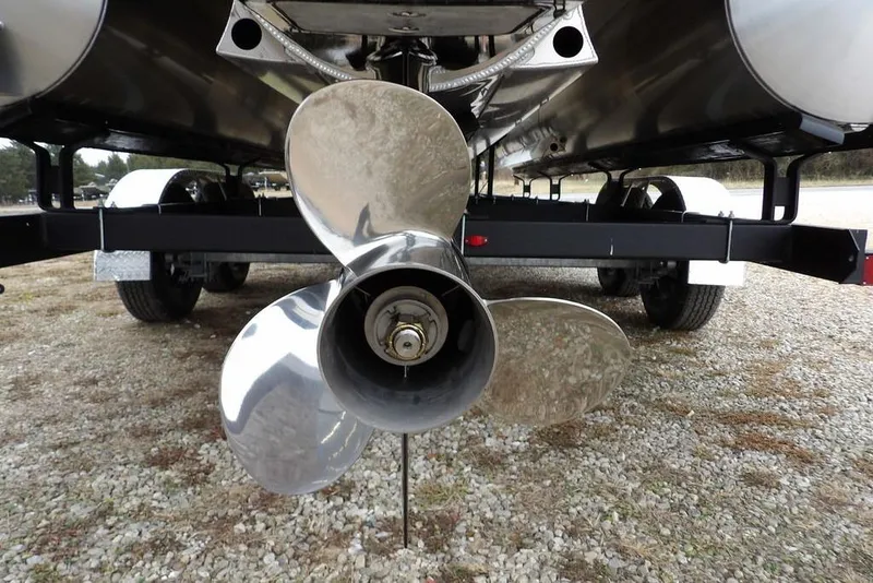 Slide: The Image of 2026 Bennington M L-Bench 22 ML pontoon boat propeller on trailer. - 47