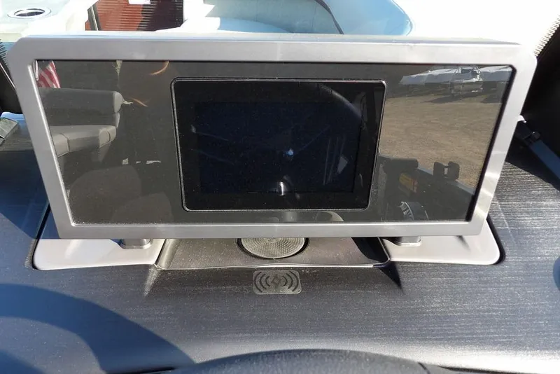 Slide: The Image of Dashboard display of 2026 Bennington M Quad Bench 22 MFB boat. - 24