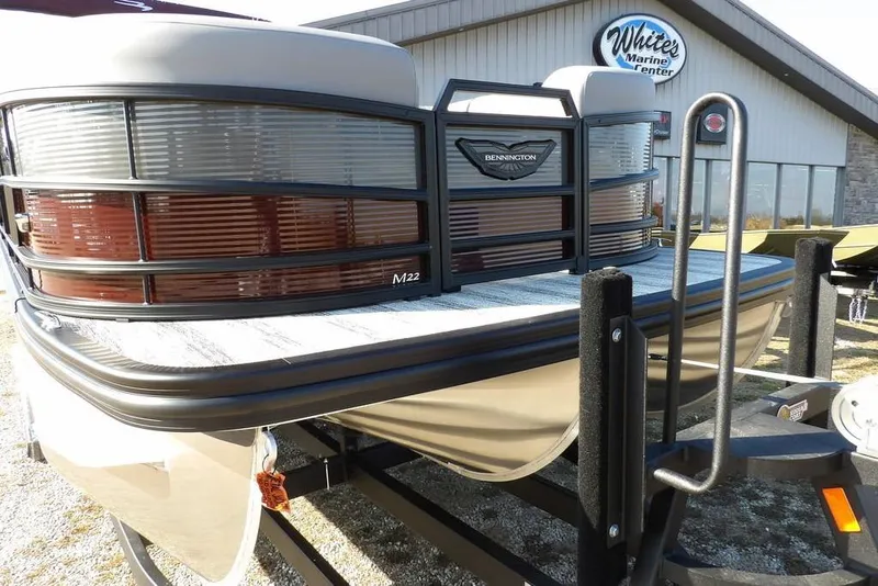 Slide: The Image of 2026 Bennington M Quad Bench 22 MFB pontoon boat at White's Marine Center. - 44