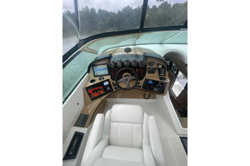 Slide: The Image of FLYBRIDGE HELM OVERVIEW - 72