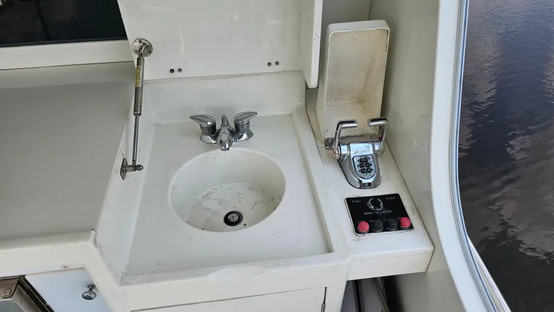 Slide: The Image of 2005 Jefferson Marquessa 60 MY yacht sink and control panel detail. - 22