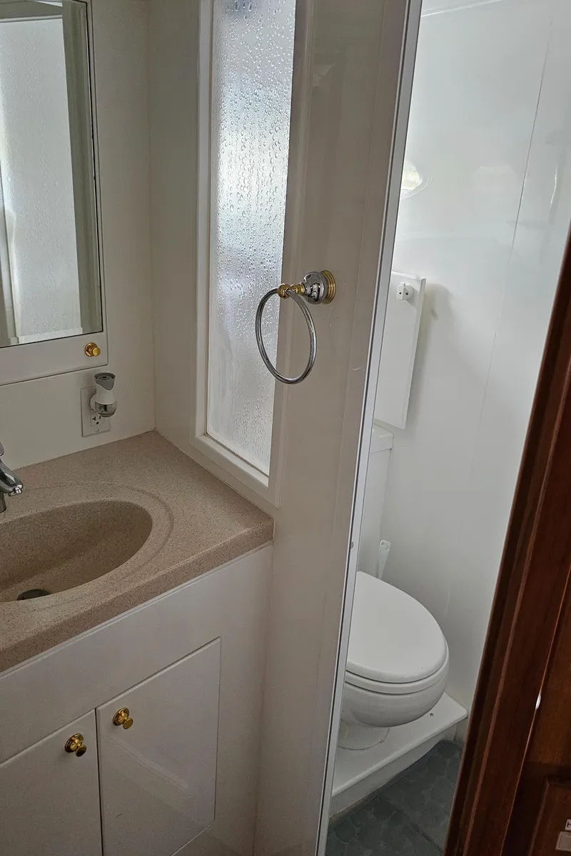 Slide: The Image of Jefferson Marquessa 60 MY 2005 - 76