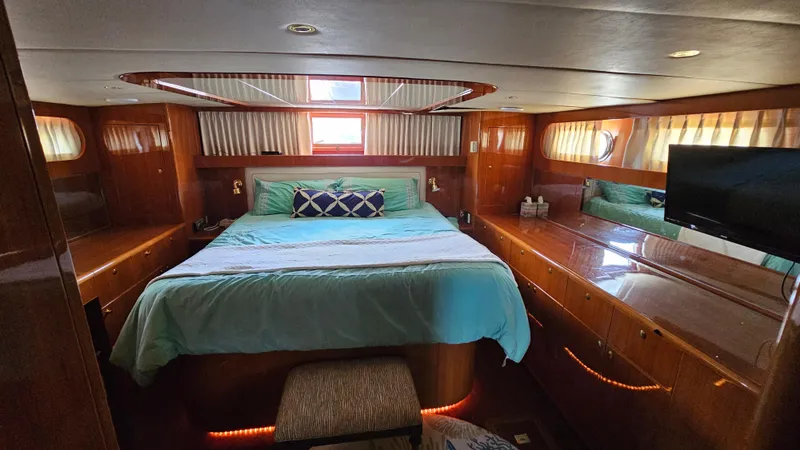 Slide: The Image of Jefferson Marquessa 60 MY 2005 - 93