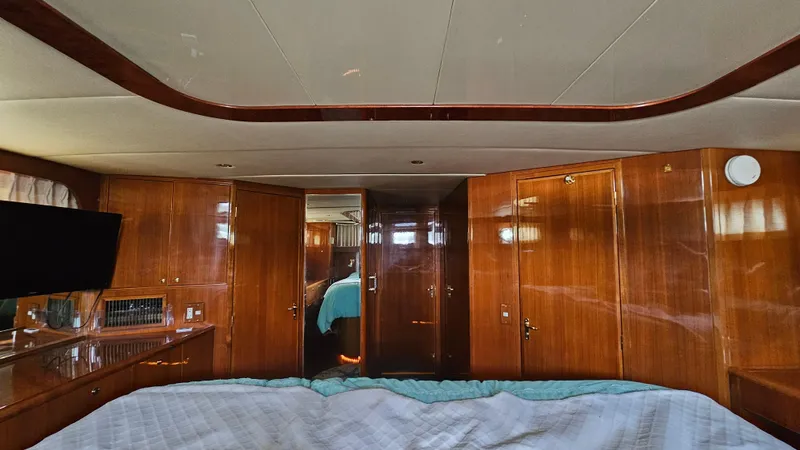 Slide: The Image of Jefferson Marquessa 60 MY 2005 - 97