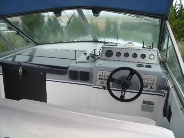 Slide: The Image of Chris Craft1 262 Amerosport O F F E R S 1988 - 6