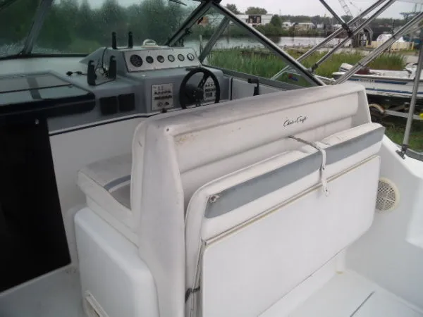 Slide: The Image of Chris Craft1 262 Amerosport O F F E R S 1988 - 7