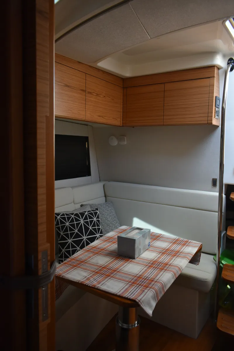 Slide: The Image of Boston Whaler Conquest 2023 - 20