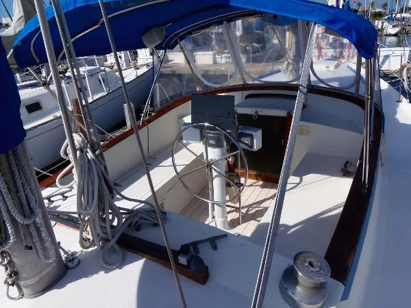 Slide: The Image of Gulfstar Center Cockpit Ketch 1973 - 5
