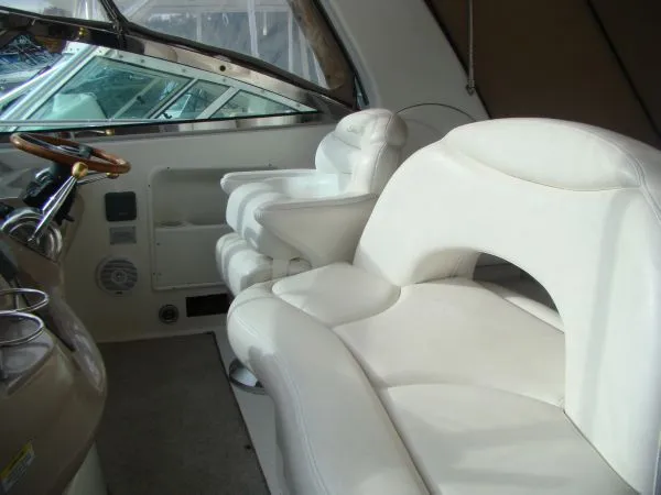 Slide: The Image of Sea Ray 380 Sundancer 2001 - 3