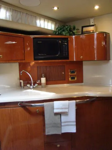 Slide: The Image of Sea Ray 380 Sundancer 2001 - 7