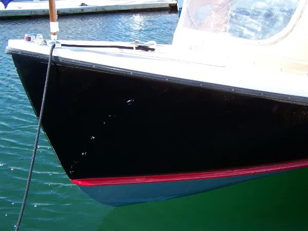 Slide: The Image of Oldport 26 Center Console 2000 - 9
