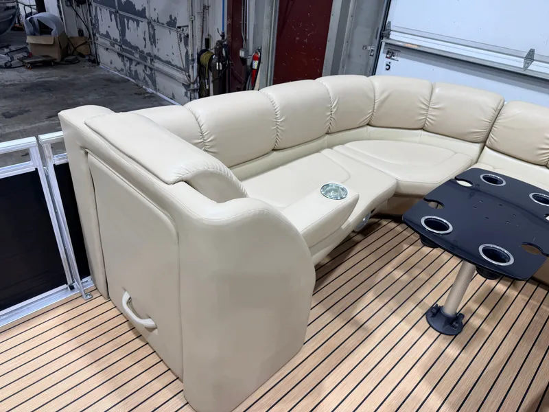 Slide: The Image of Harris 220 Solstice Pontoon 2015 - 20