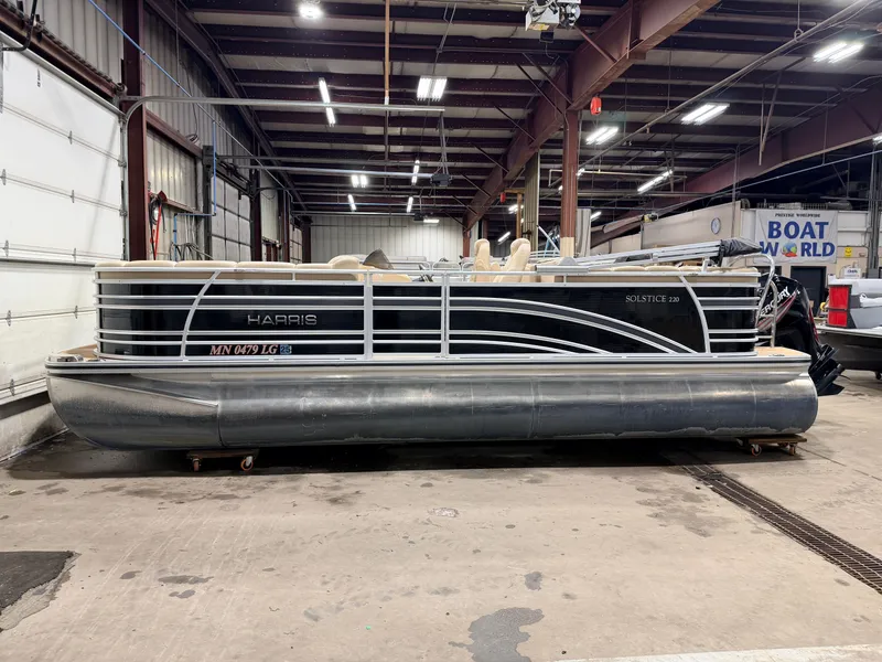 Slide: The Image of Harris 220 Solstice Pontoon 2015 - 53