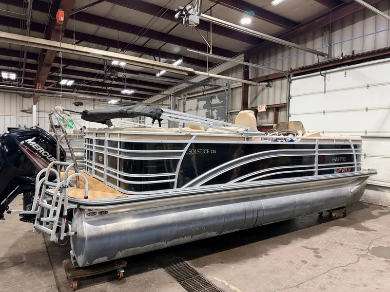 Slide: The Image of Harris 220 Solstice Pontoon 2015 - 58