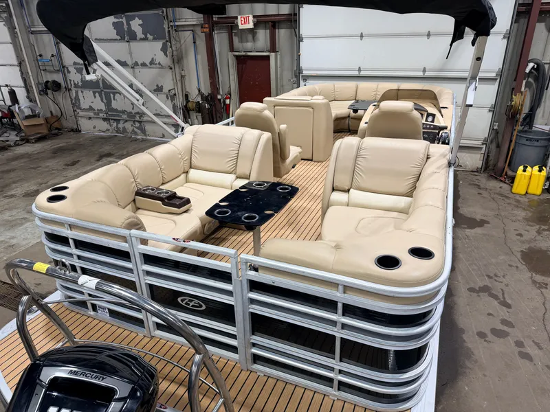 Slide: The Image of Harris 220 Solstice Pontoon 2015 - 7