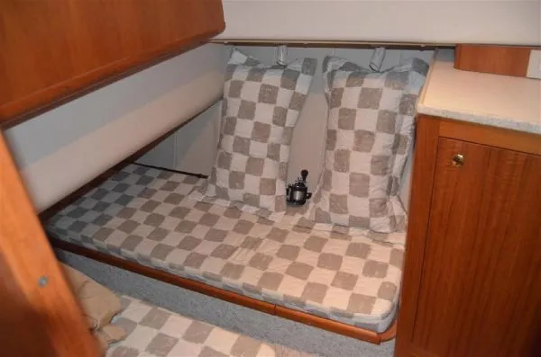 Slide: The Image of Mainship 390 Trawler 2001 - 9