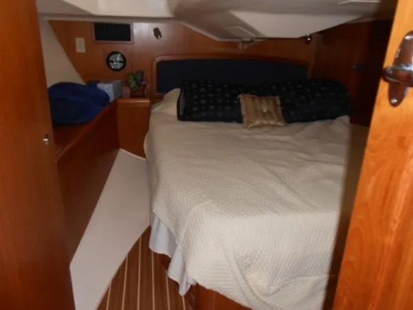 Slide: The Image of Hunter 44AC 2005 - 4