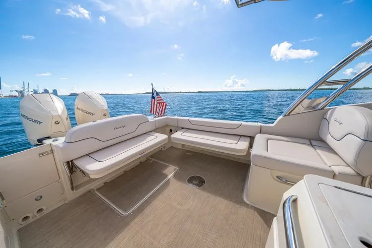 Slide: The Image of 2023 Chris-craft Calypso 28 - Image 11 - 11