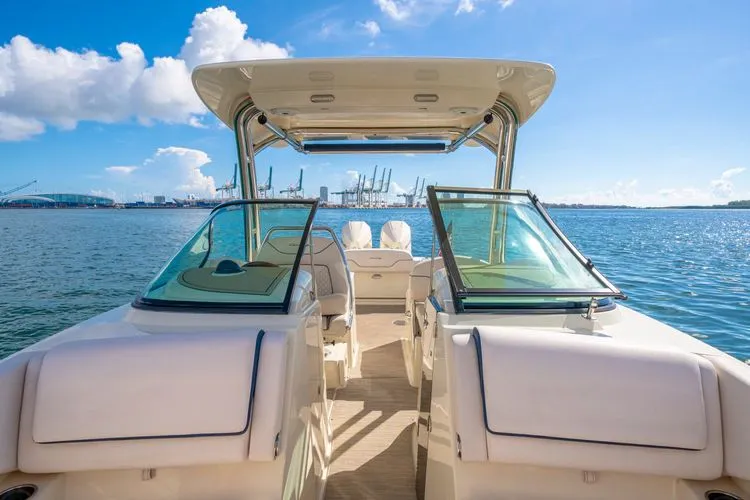 Slide: The Image of 2023 Chris-craft Calypso 28 - Image 26 - 26