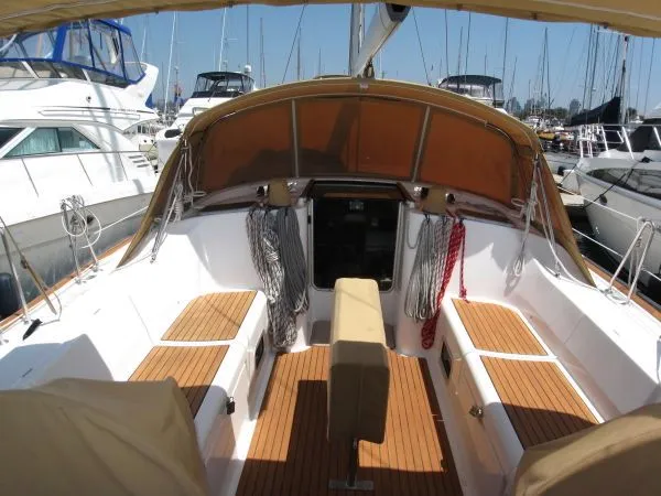 Slide: The Image of Beneteau 473 2006 - 2
