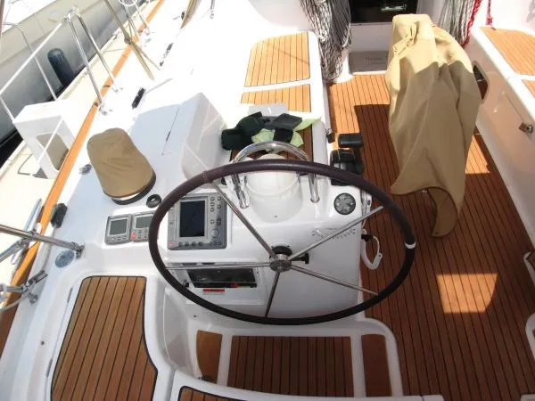 Slide: The Image of Beneteau 473 2006 - 3