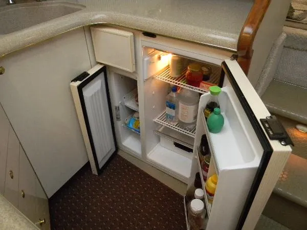 Slide: The Image of Sea Ray 370 Aft Cabin 1997 - 7