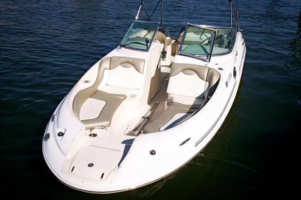 Slide: The Image of Sea Ray 270 Sundeck 2006 - 0