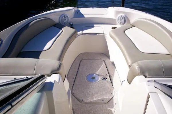 Slide: The Image of Sea Ray 270 Sundeck 2006 - 6