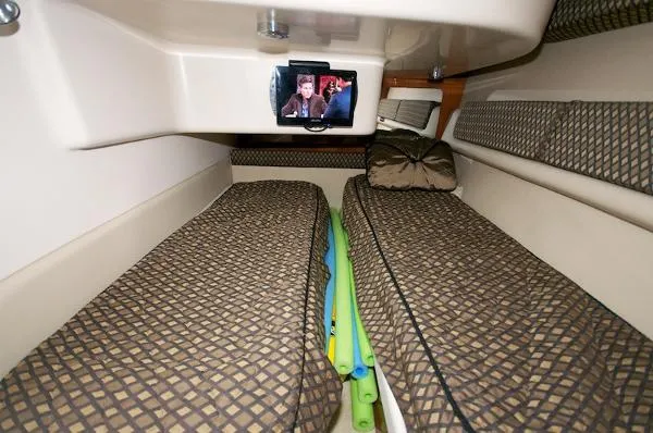 Slide: The Image of Regal 3880 Sedan Bridge BR5037 2006 - 10