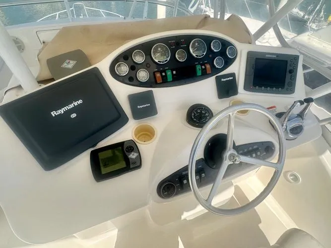 Slide: The Image of 2006 Riviera 42 Flybridge - Image 10 - 10