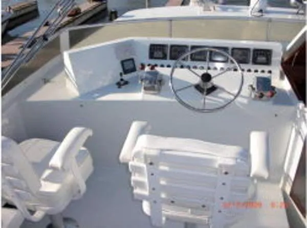 Slide: The Image of Pluckebaum Raised Pilothouse 2004 - 4