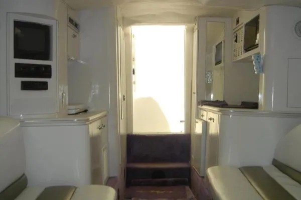 Slide: The Image of Baja triple engine offshore 1994 - 1