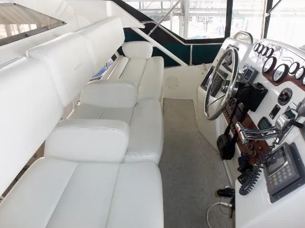 Slide: The Image of Silverton 392 Motor Yacht 2000 - 10