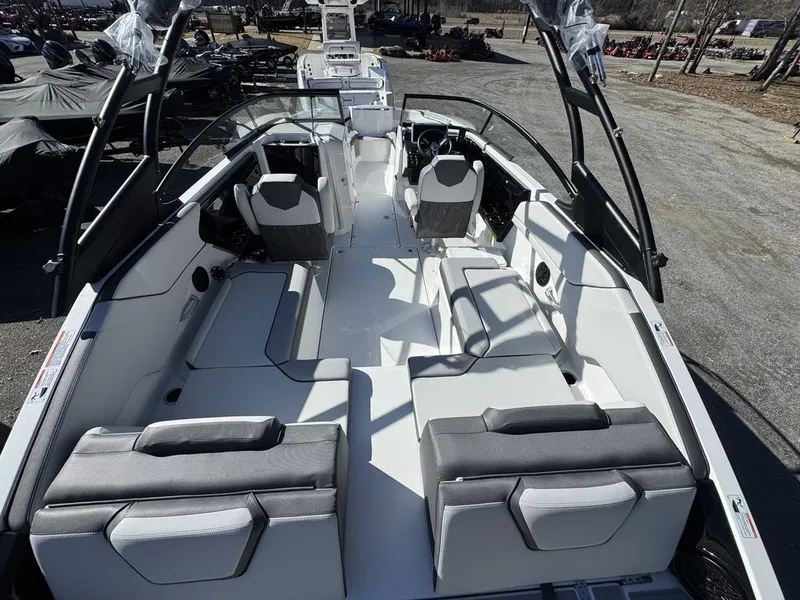 Slide: The Image of Yamaha AR250 2026 - 11